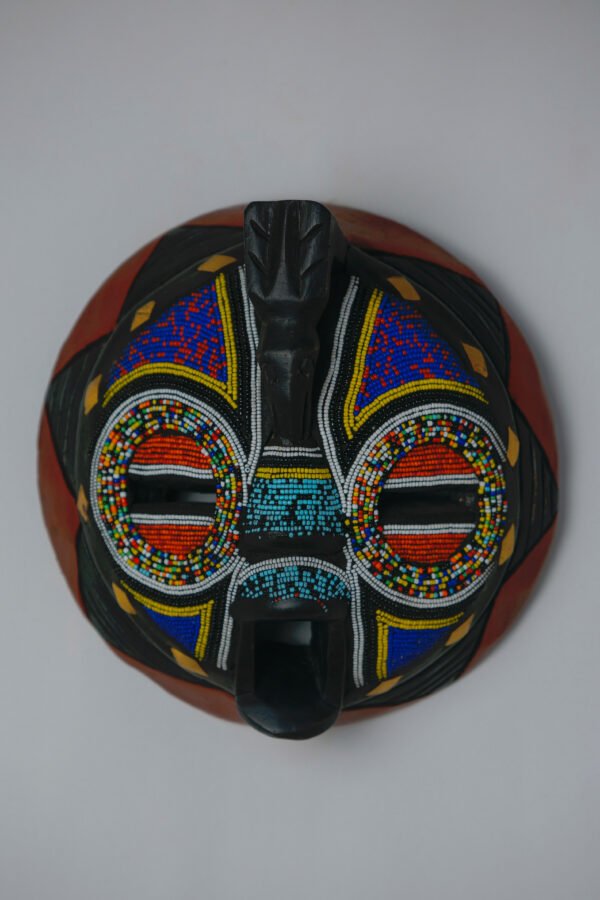 25 Beaded Round Mask